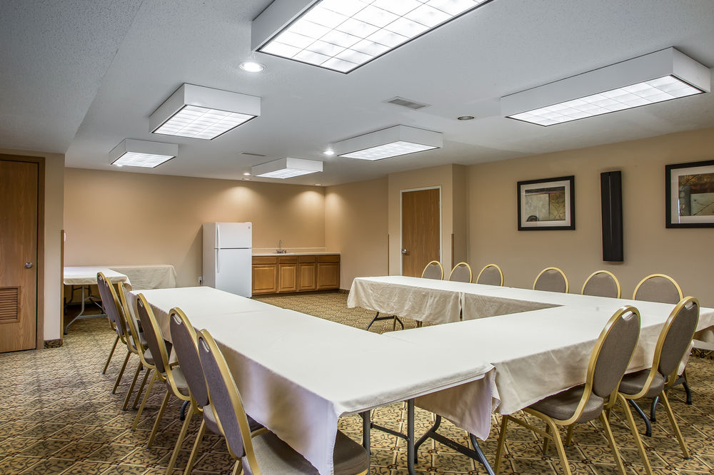 MainStay Suites Cedar Rapids North - Marion