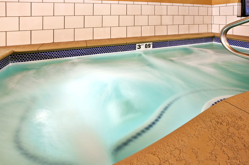 Holiday Inn Express Hotel & Suites Crawfordsville, an IHG Hotel