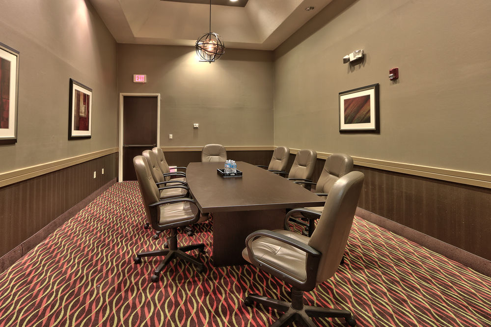 Holiday Inn Hotel & Suites Albuquerque Airport