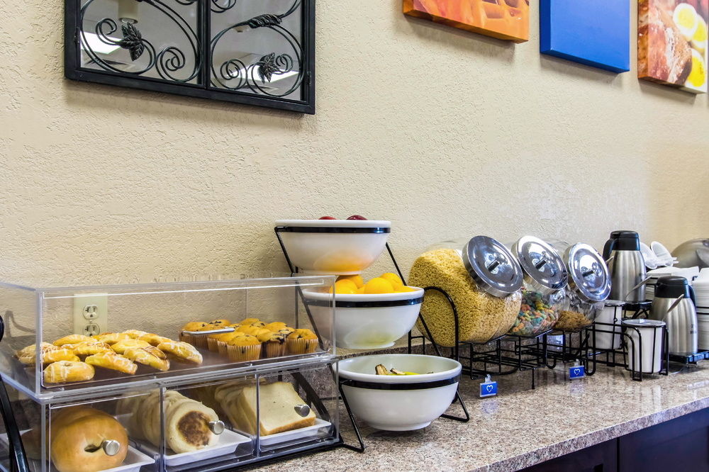 Comfort Inn And Suites