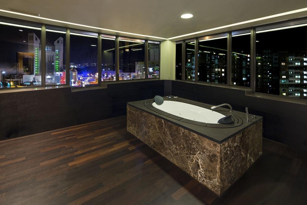 Fotos del hotel - BERDS Chisinau Mgallery