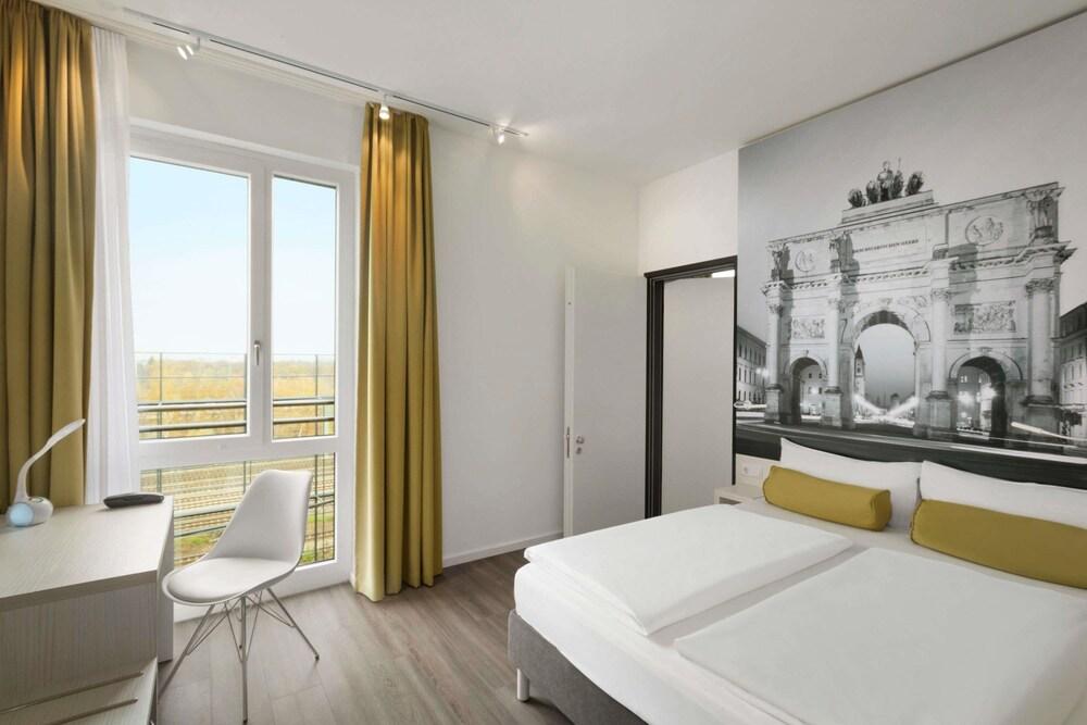 Fotos del hotel - Super 8 by Wyndham Munich City West