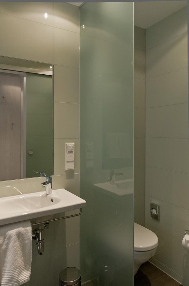 Fotos del hotel - Super 8 by Wyndham Munich City West