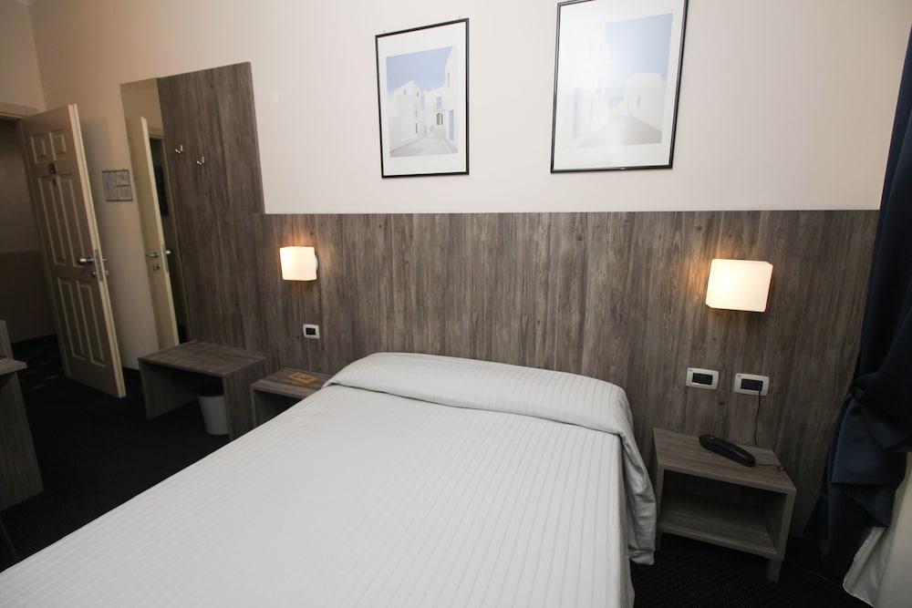 Fotos del hotel - HOTEL URBANI