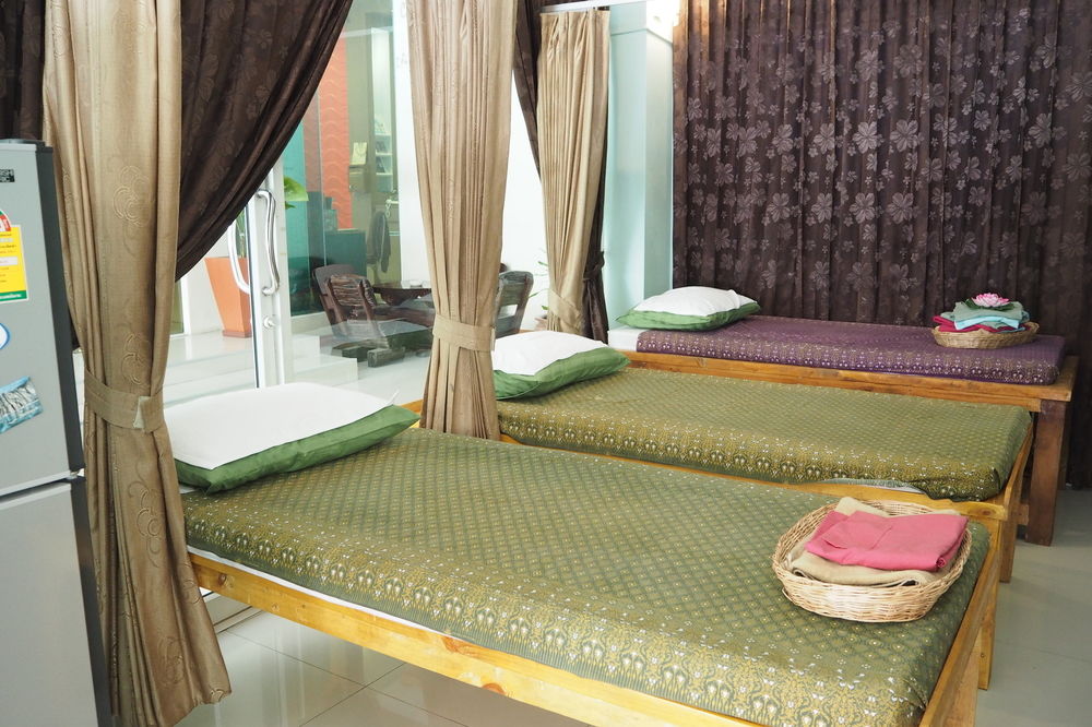 Baron Beach Hotel
