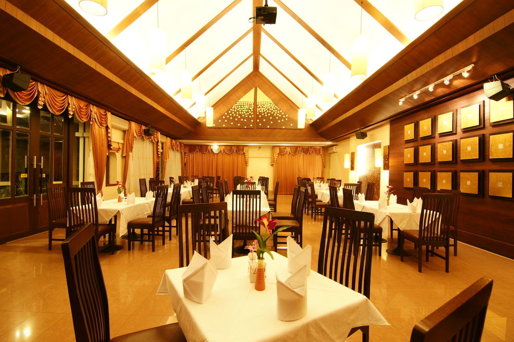 Laluna Hotel & Resort
