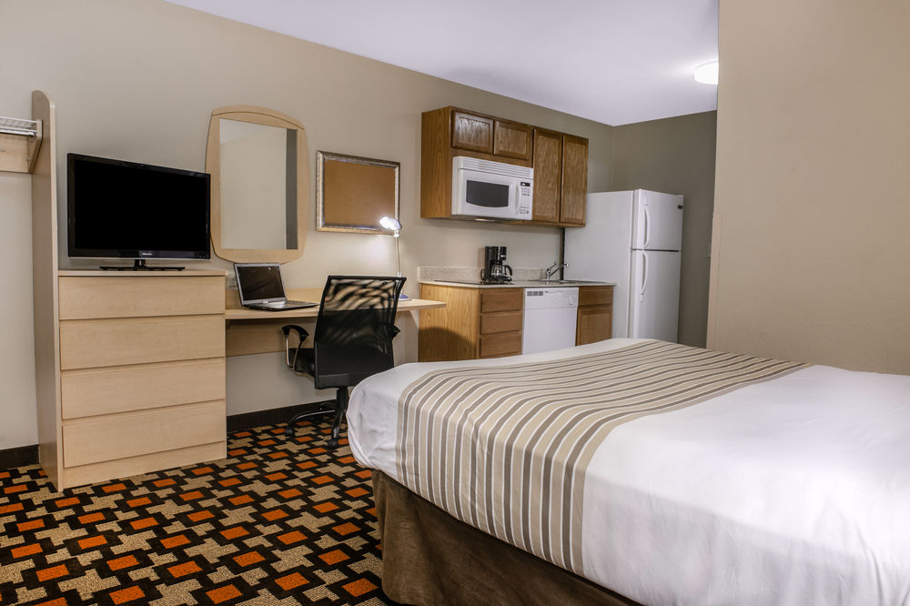 SUBURBAN EXTENDED STAY NORTHEAST
