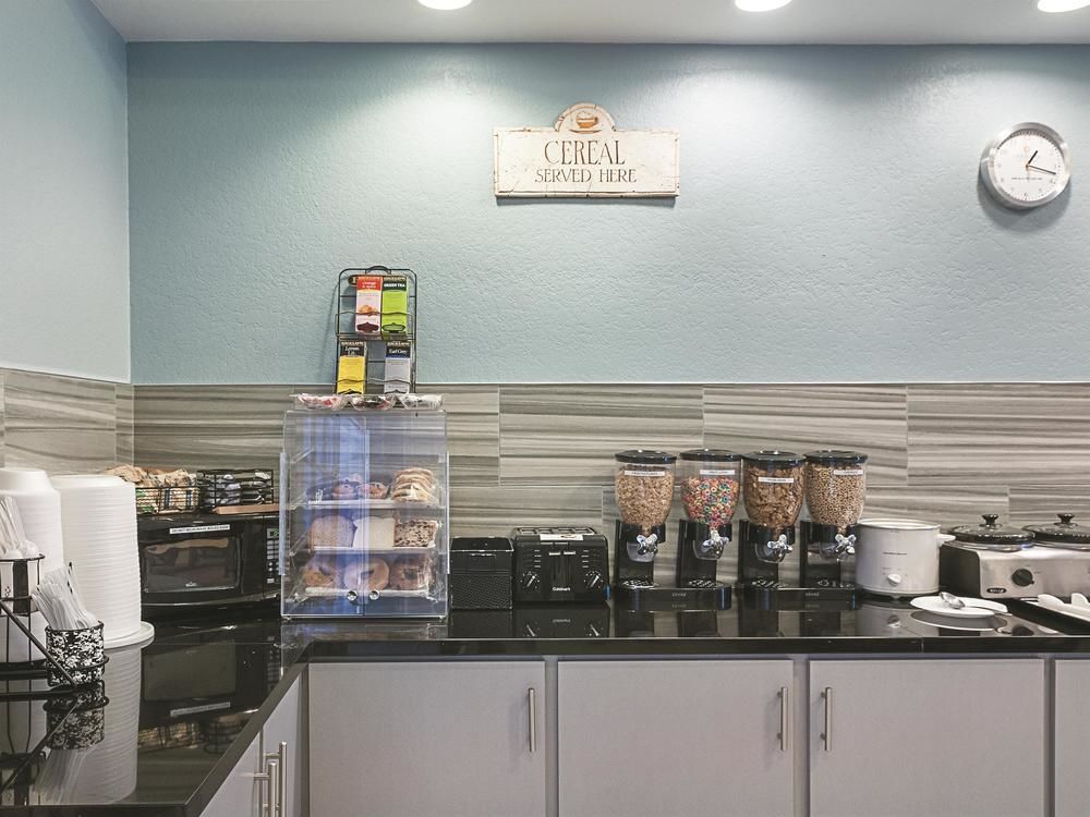 La Quinta Inn & Suites by Wyndham Slidell - North Shore Area