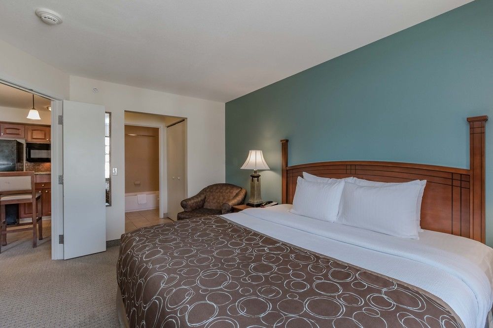 STAYBRIDGE SUITES SOUTH BEND-UNIVERSITY AREA