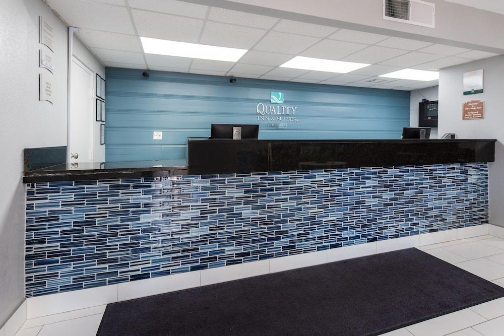 Quality Inn & Suites
