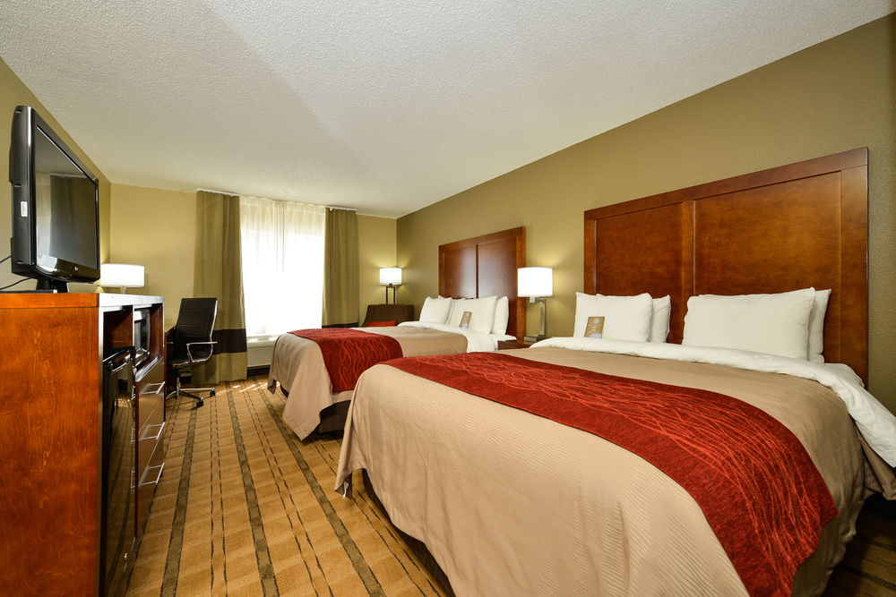 Comfort Inn & Suites Coralville - Iowa City near Iowa River Landing