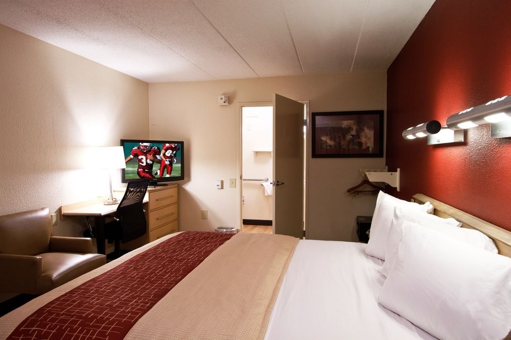 Red Roof Inn Canton