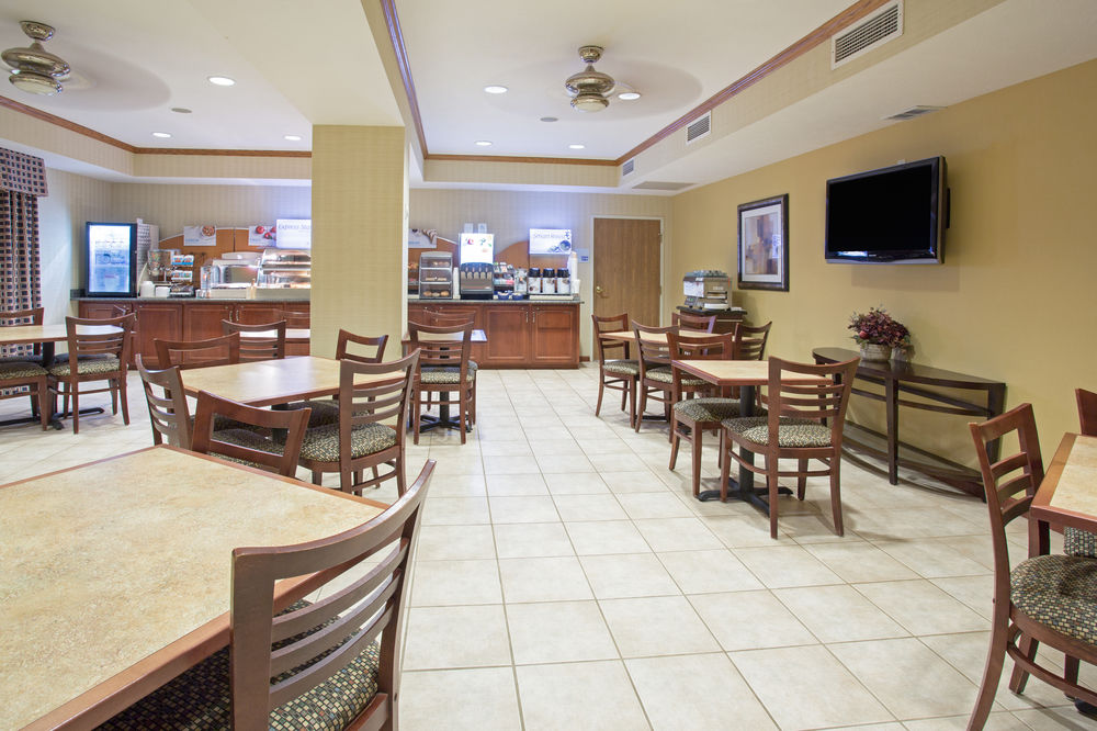 HOLIDAY INN EXPRESS HOTEL AND SUITES ABILENE