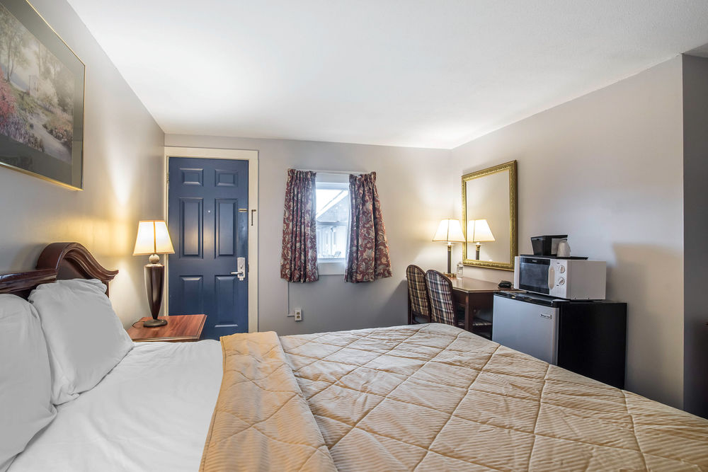 Royal Inn Claremont