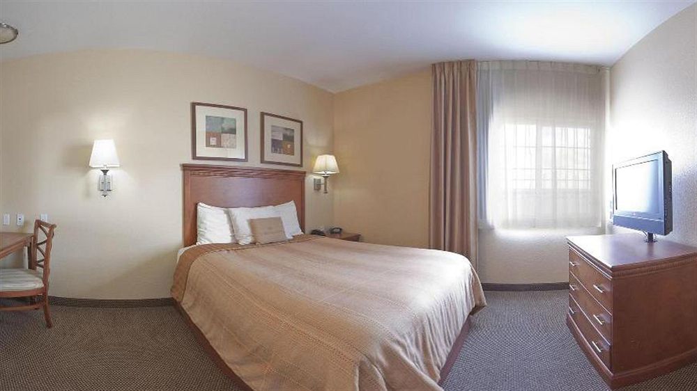 Candlewood Suites Corpus Christi-Spid, an IHG Hotel