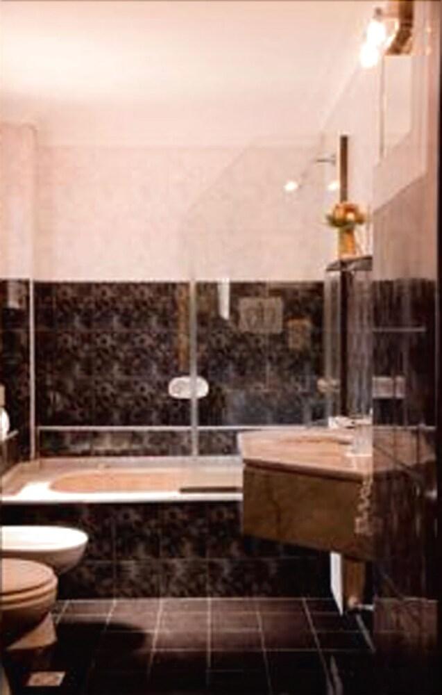 Fotos del hotel - REINA VICTORIA SUITES AND TOWERS