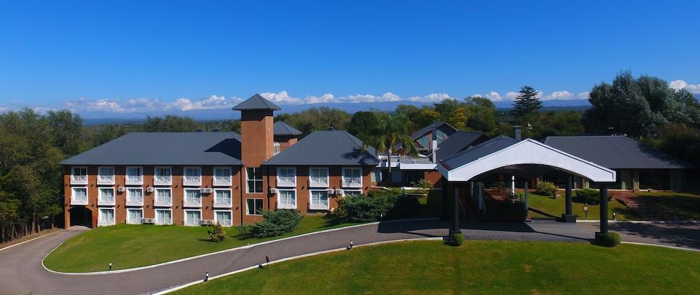Fotos del hotel - HOWARD JOHNSON VILLA GENERAL BELGRANO