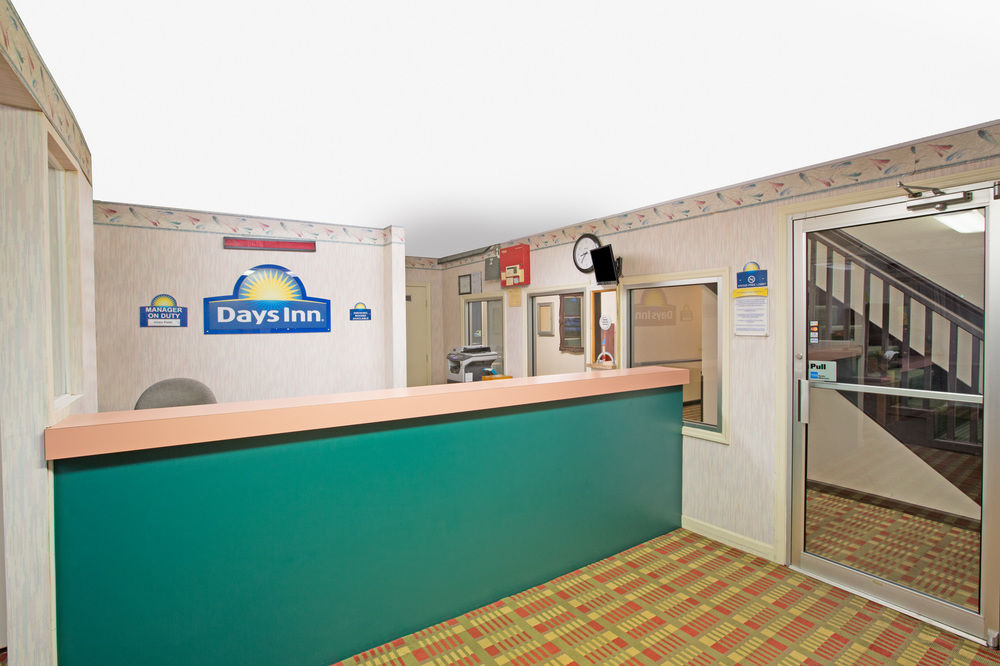 Econo Lodge Cherry Point
