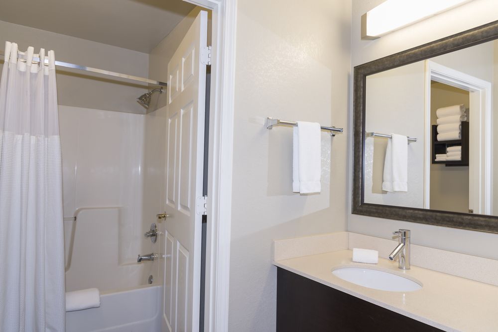 Staybridge Suites Chicago-Oakbrook Terrace, an IHG Hotel