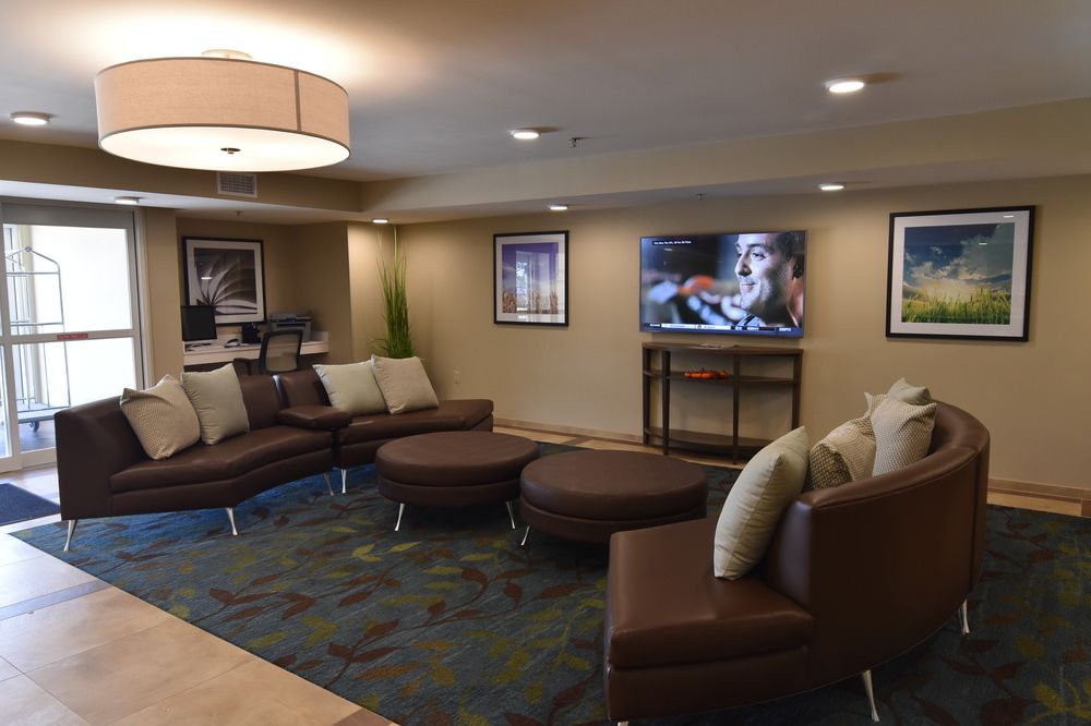 Candlewood Suites Baton Rouge College Drive