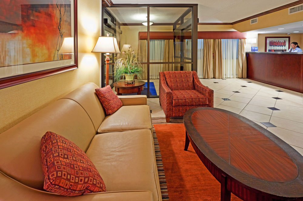 Holiday Inn Express Ramsey-Mahwah, an IHG Hotel