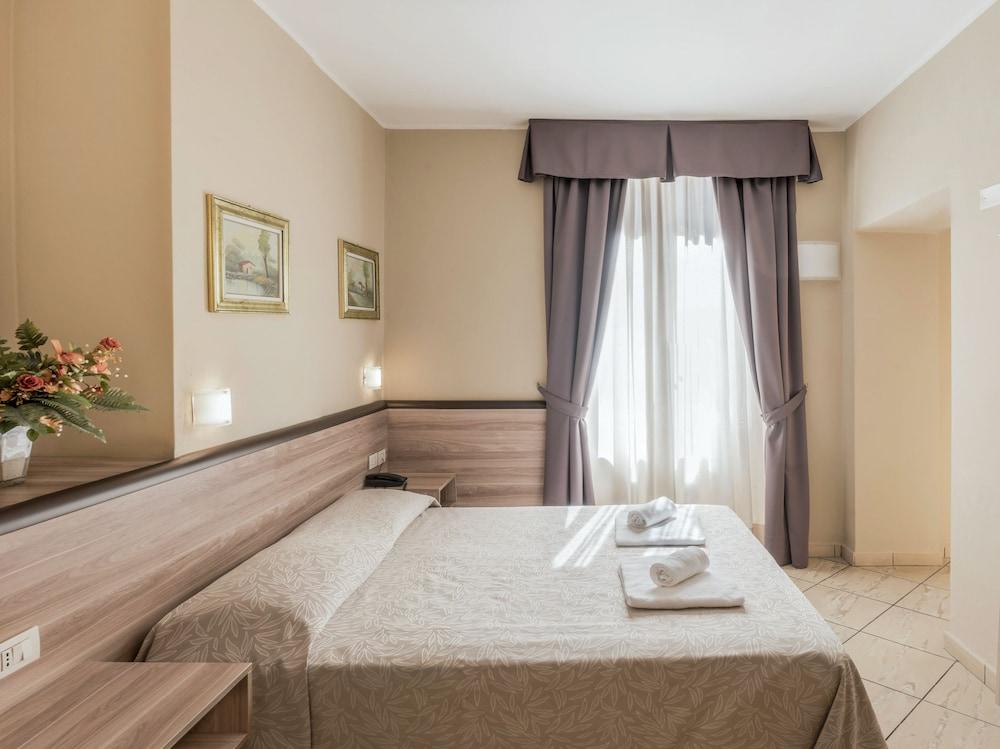 Fotos del hotel - HOTEL BRIANZA