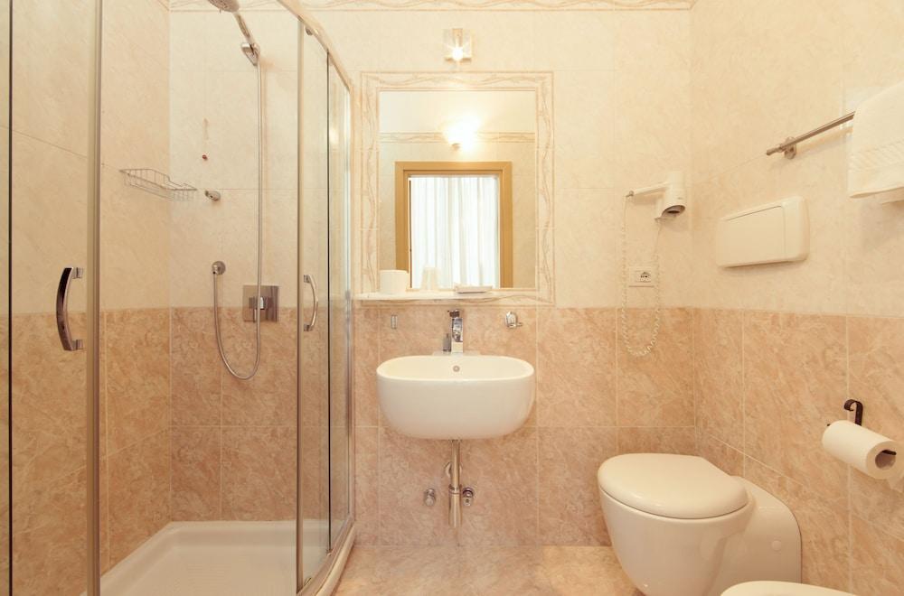 Fotos del hotel - HOTEL BRIANZA