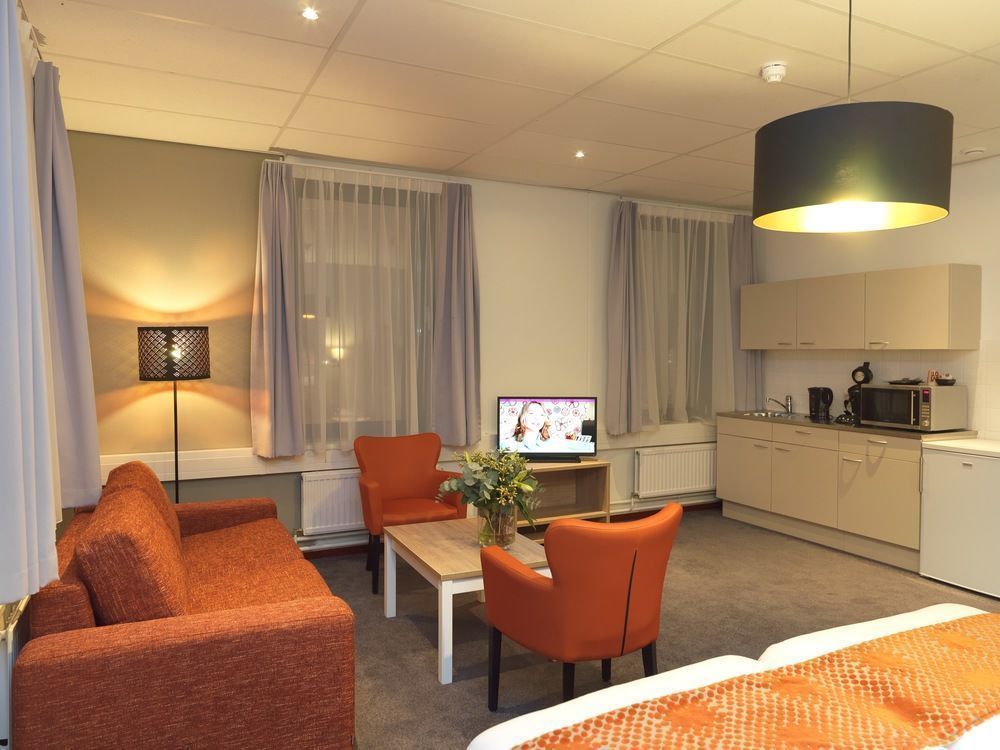 AMSTERDAM TELEPORT HOTEL