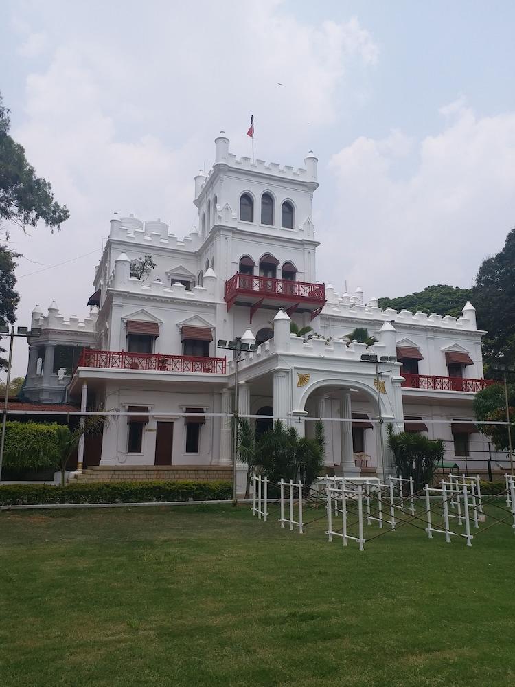 Fotos del hotel - Jayamahal Palace Hotel