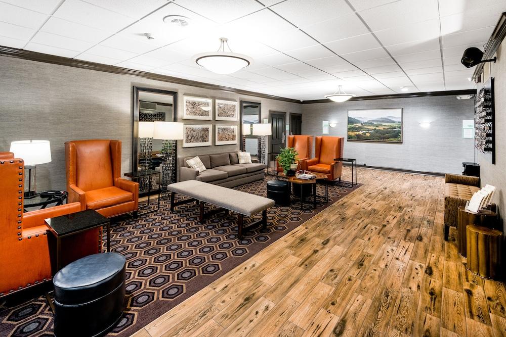 Fotos del hotel - HOLIDAY INN JOHNSTOWN-GLOVERSVILLE
