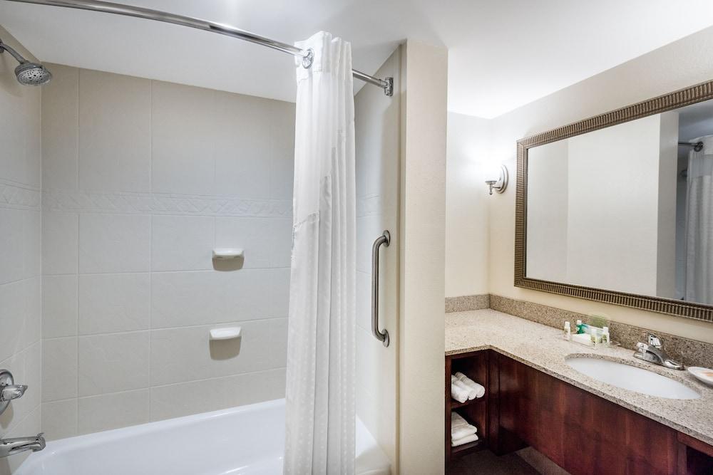 Fotos del hotel - HOLIDAY INN JOHNSTOWN-GLOVERSVILLE