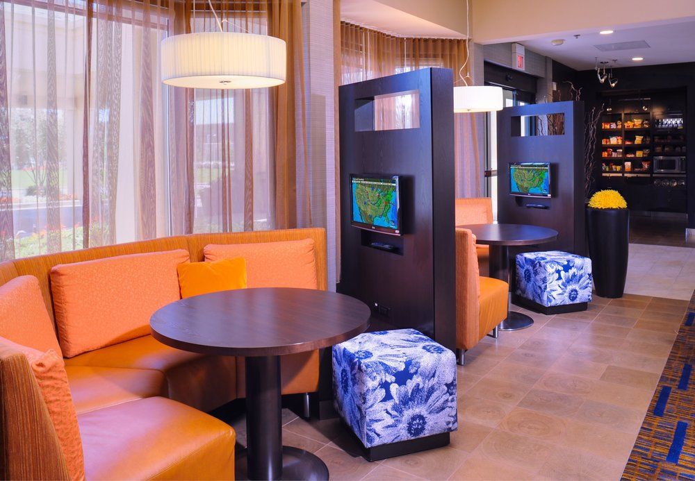Courtyard Chicago Waukegan Gurnee