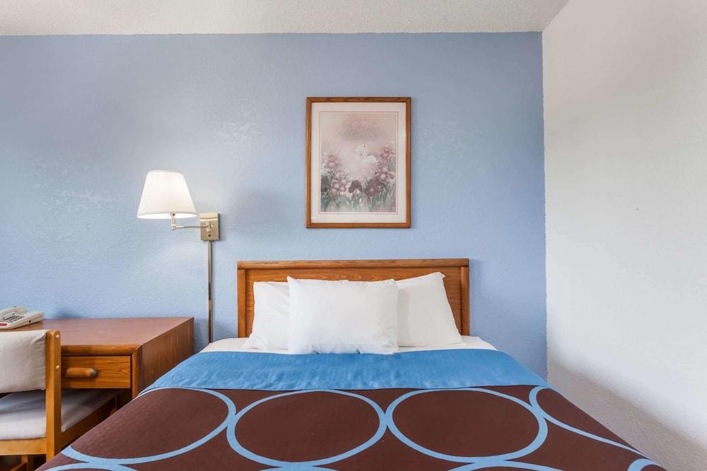 Fotos del hotel - Super 8 by Wyndham Norwich