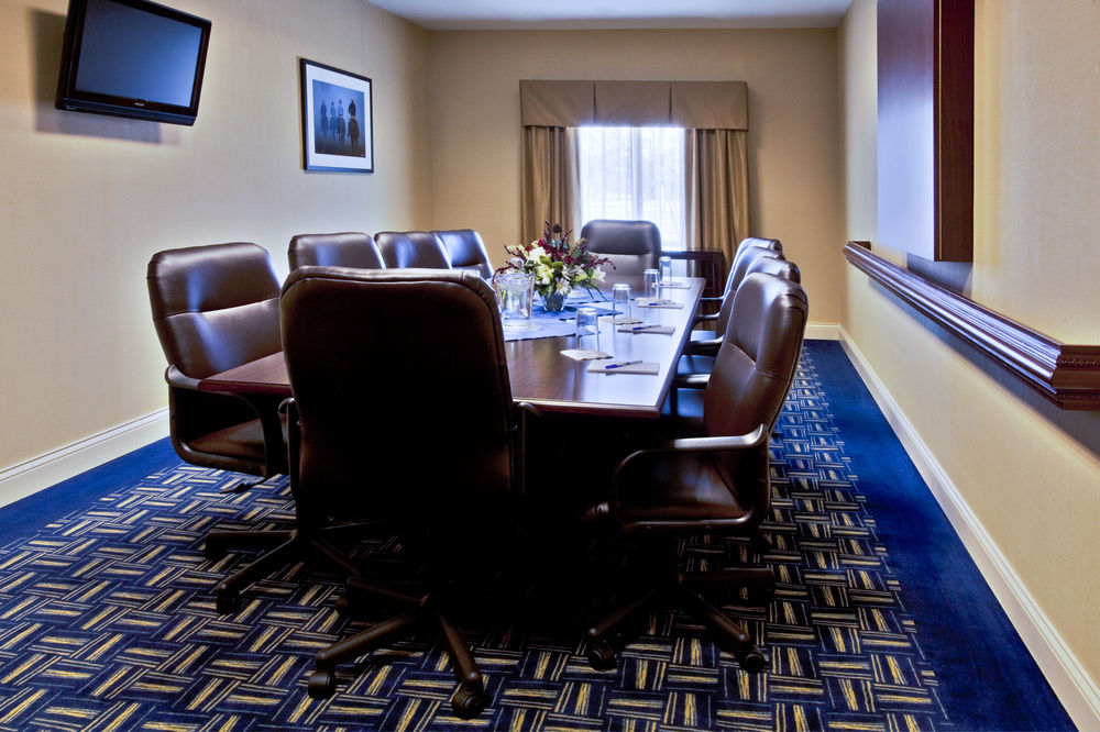 Holiday Inn Express Hotel & Suites Fort Pierce West, an IHG Hotel