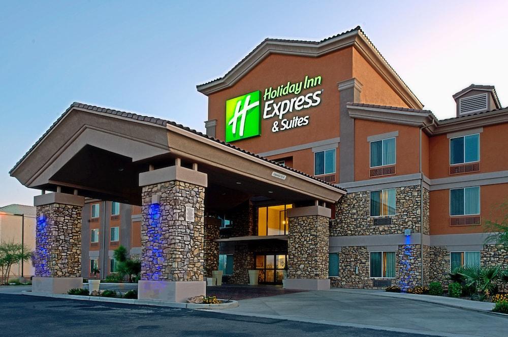 HOLIDAY INN EXPRESS HOTEL AND SUITES TUCSON