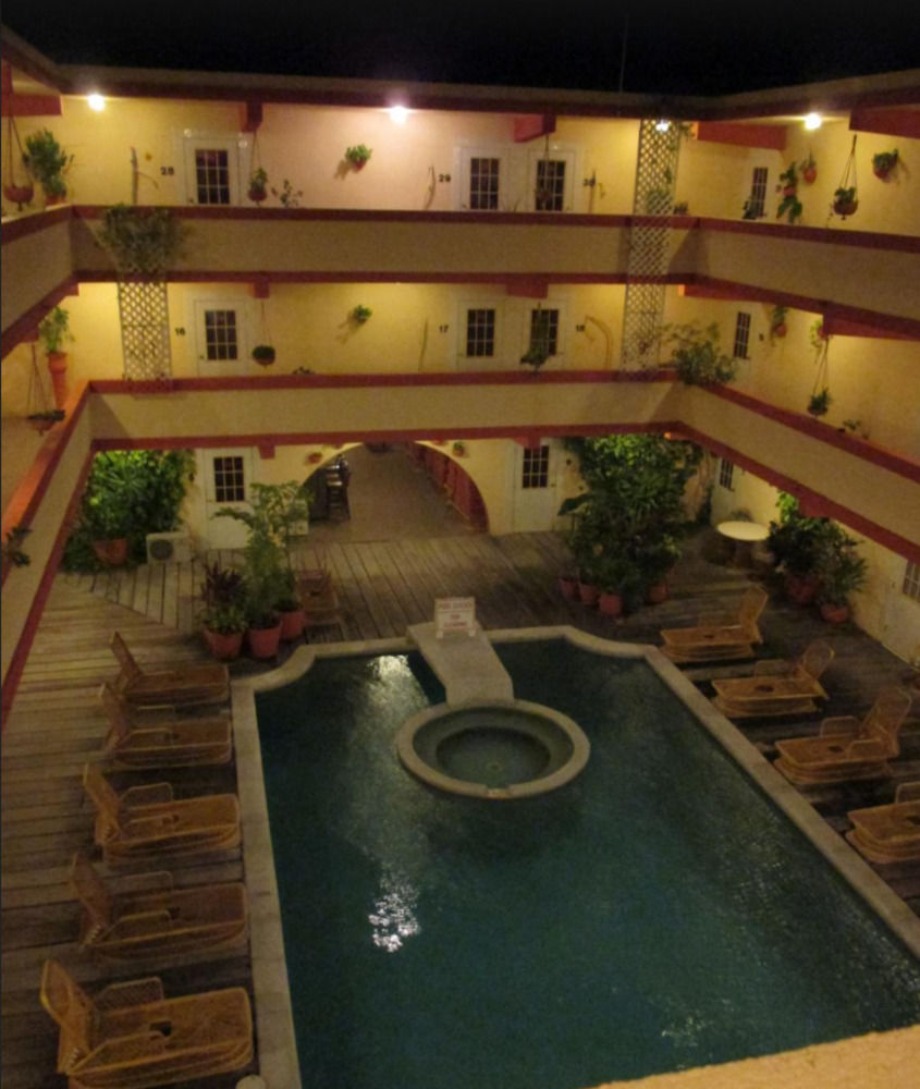 BANANA BEACH RESORT