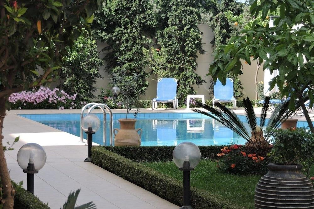Fotos del hotel - GOLDEN ROSE SUITES