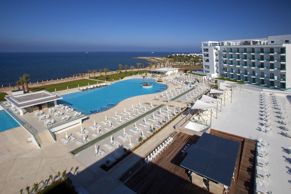 Fotos del hotel - KING EVELTHON BEACH HOTEL AND RESORT