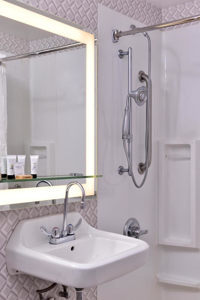 Fotos del hotel - COMFORT INN BROOKLYN
