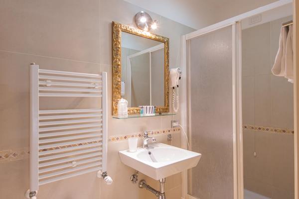 Fotos del hotel - DOMUS COLOSSEO HOTEL